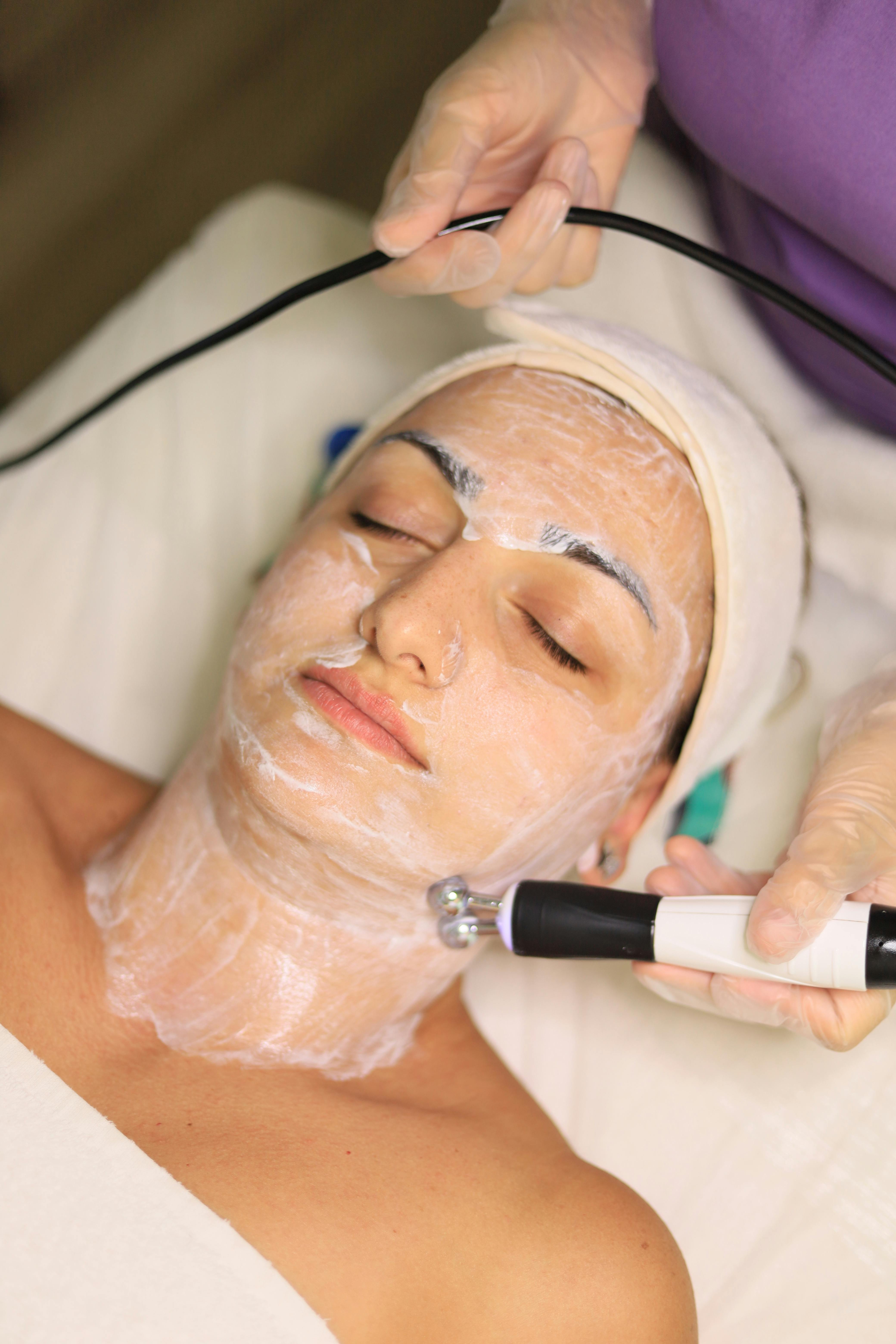 HydraFacial Treatment at Zainee's Aesthetics